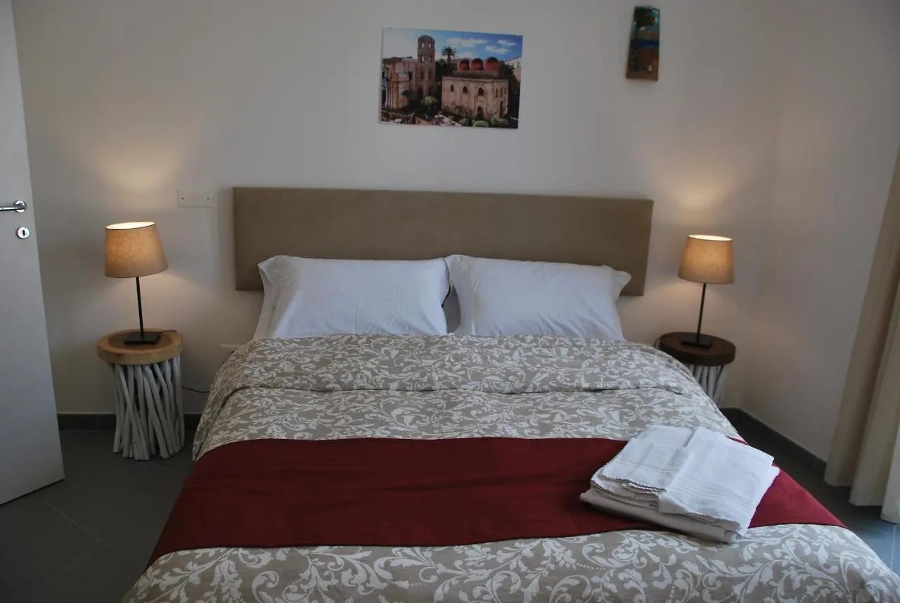 باليرمو B&B Ohana 2*,  إيطاليا